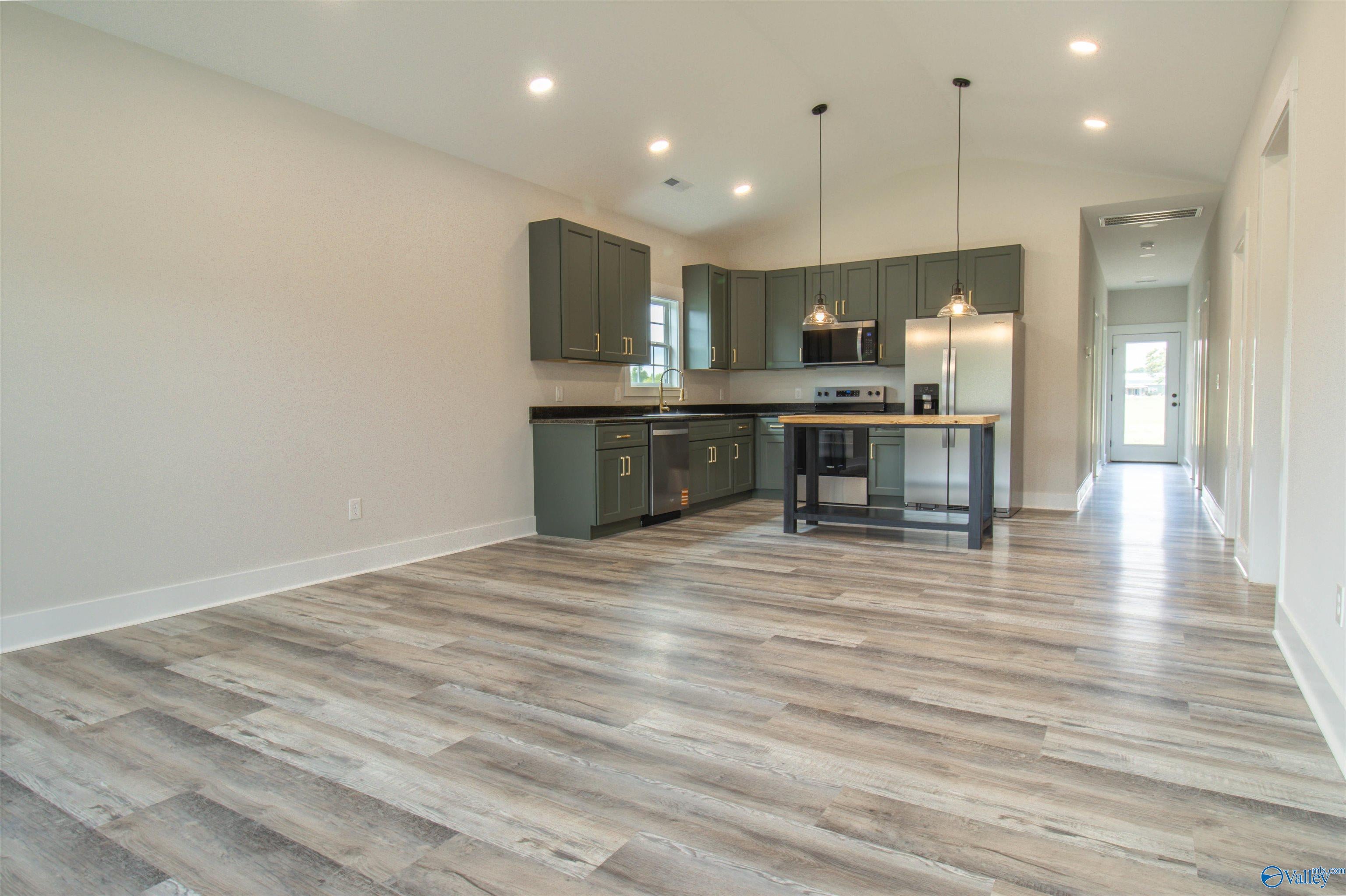 1346 County Road 617