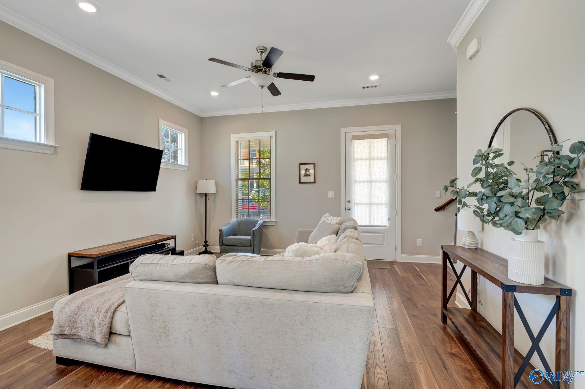 45 Pine Street, Huntsville, Alabama image 8
