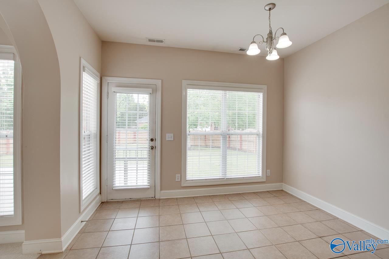 2704 Wenzel Circle, Owens Cross Roads, Alabama image 18
