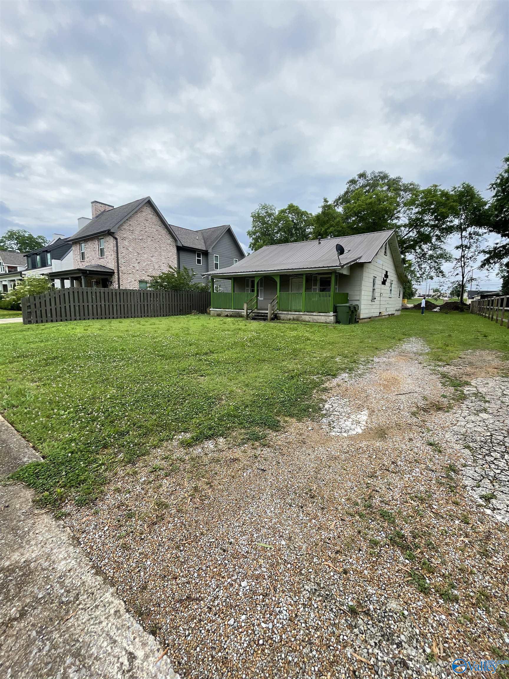 2909 8th Avenue, Huntsville, Alabama image 2