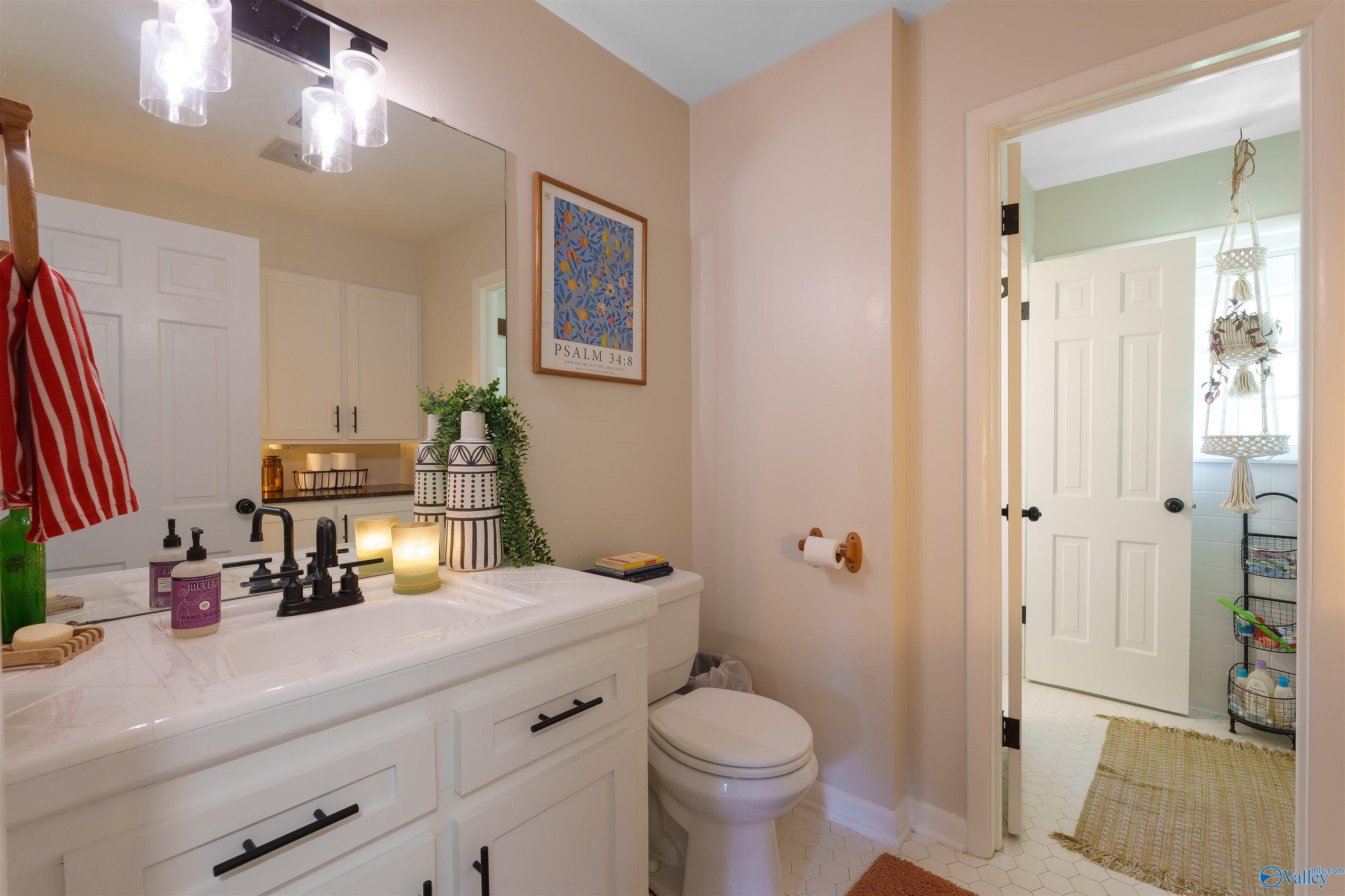 114 Kathy Street, Florence, Alabama image 22