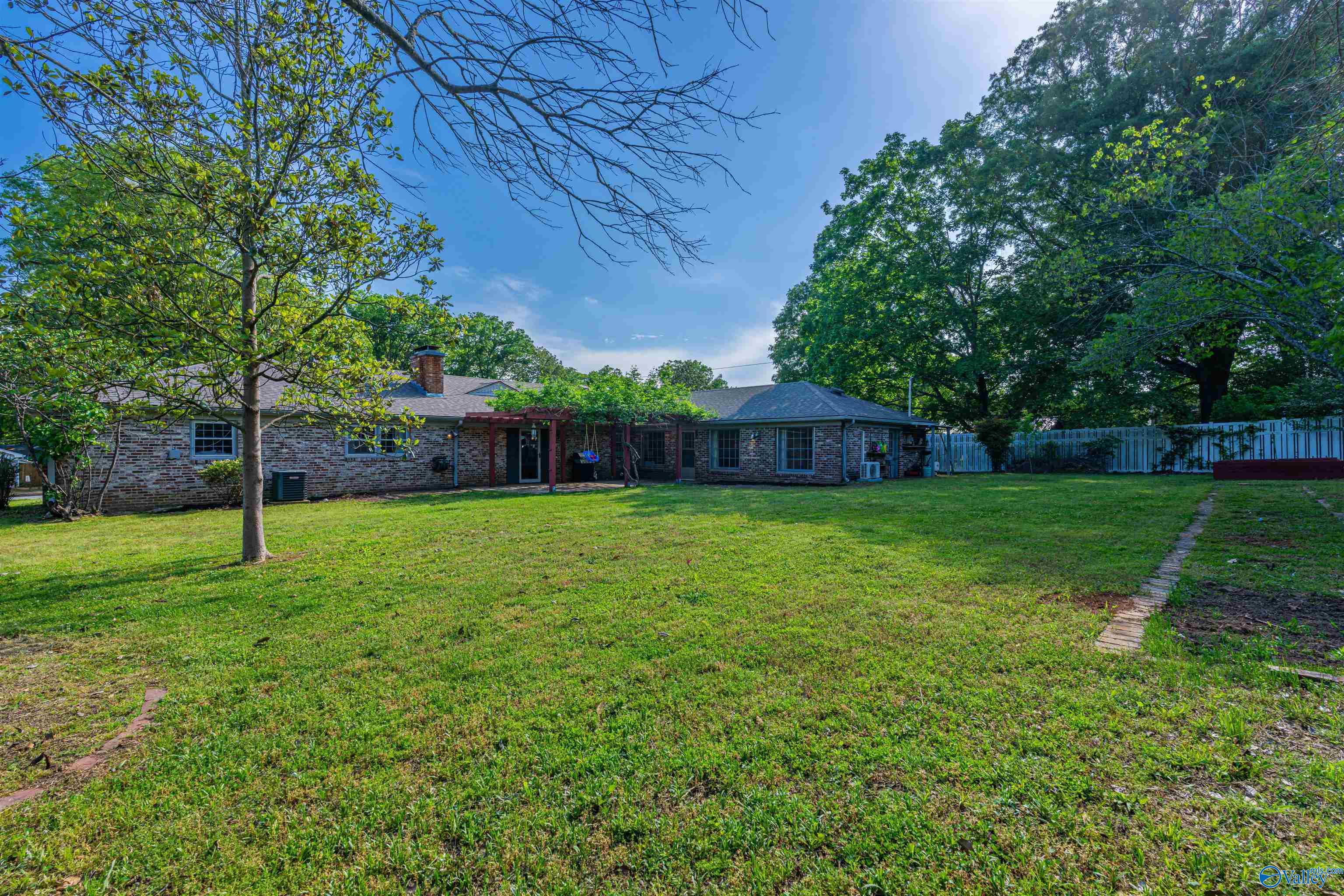 114 Kathy Street, Florence, Alabama image 30