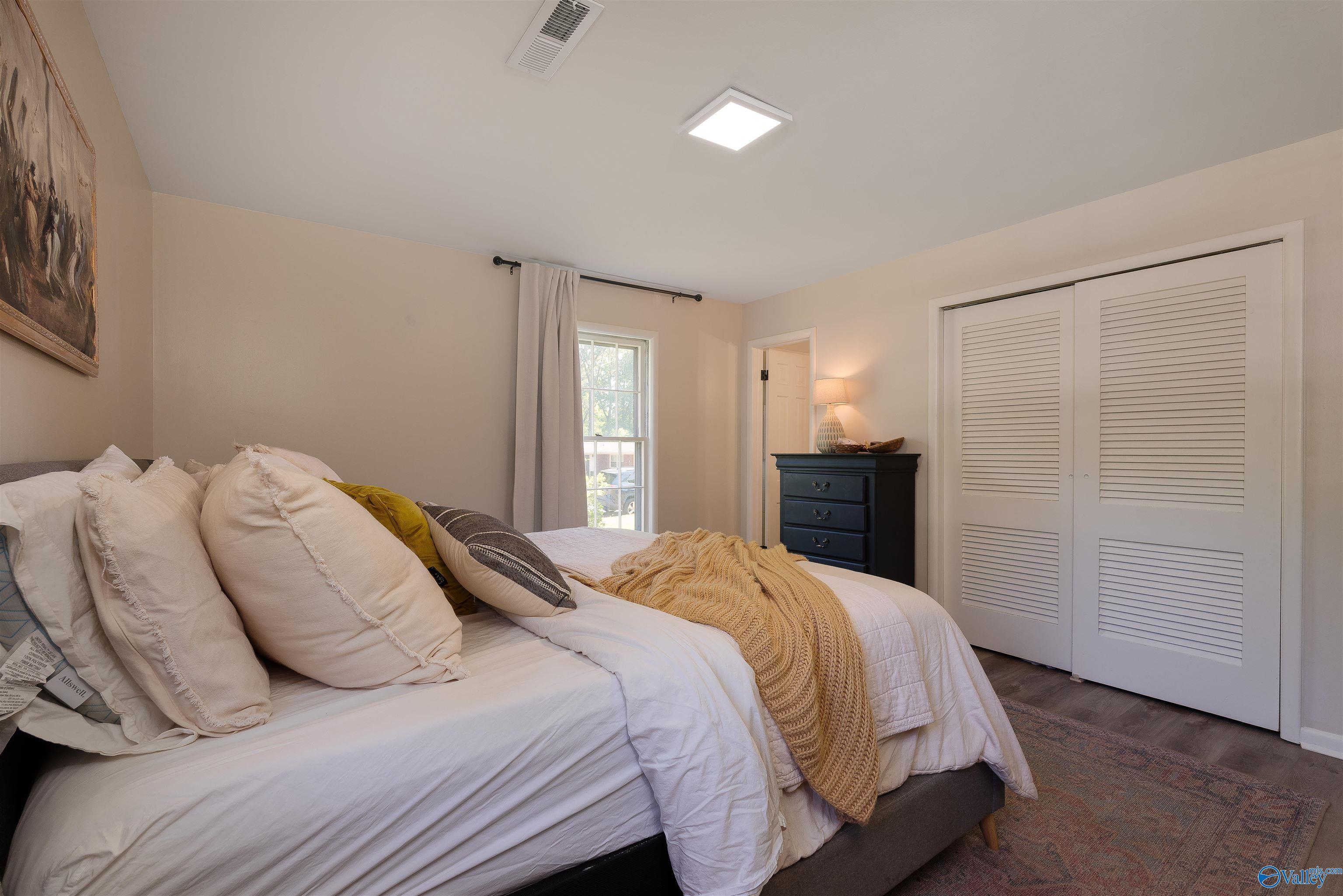 114 Kathy Street, Florence, Alabama image 10