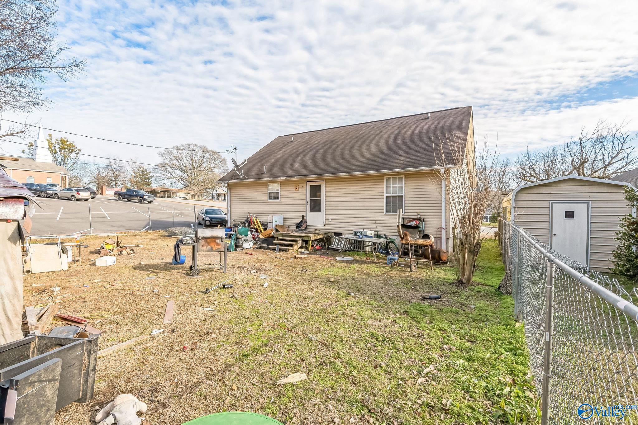 1704 Obrig Avenue, Guntersville, Alabama image 6