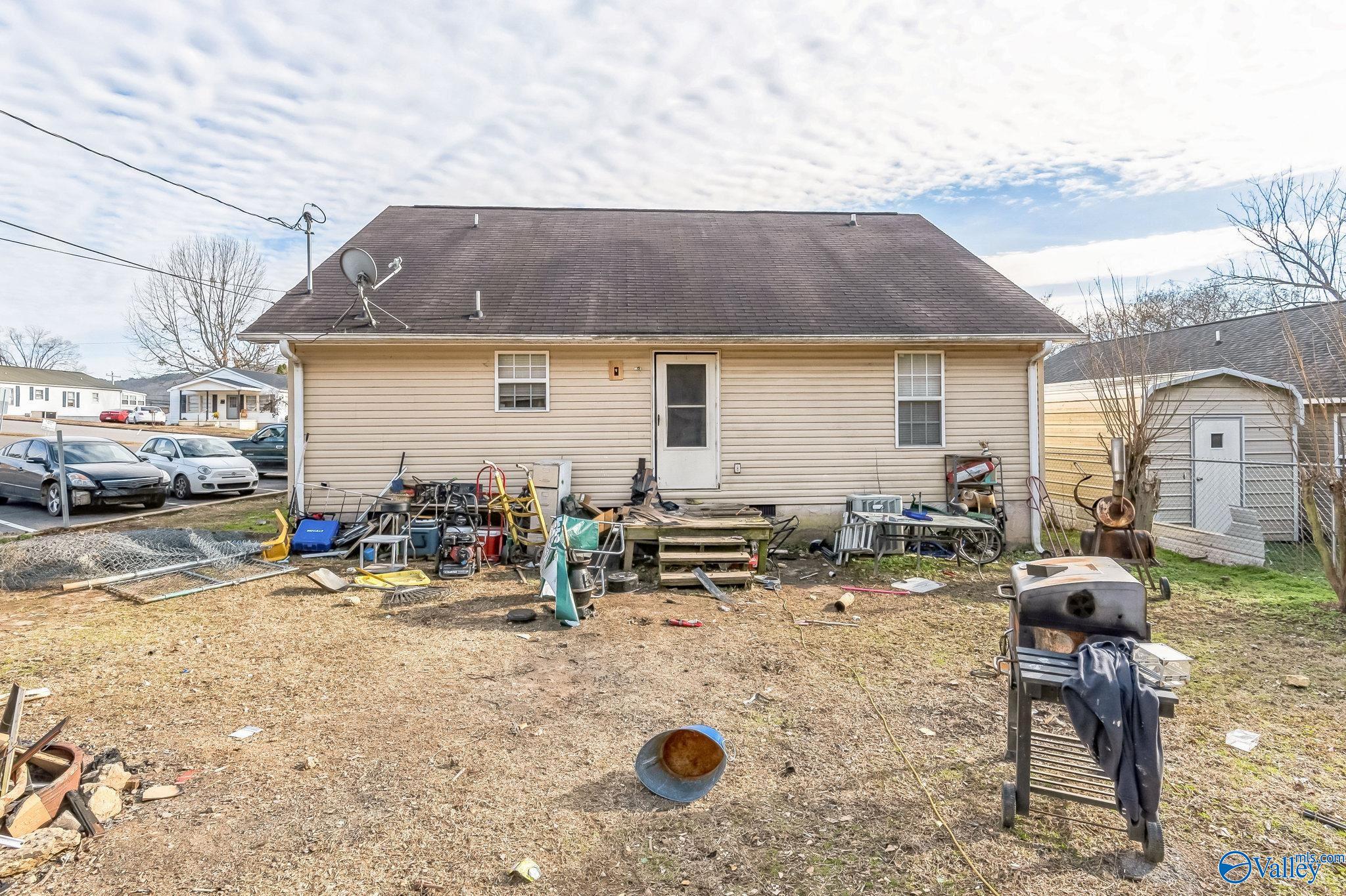 1704 Obrig Avenue, Guntersville, Alabama image 7