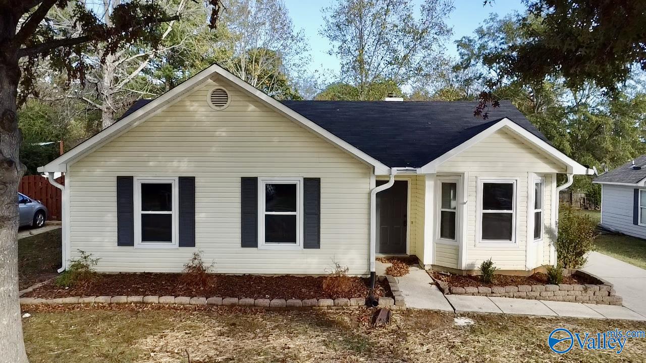 13905 Creely Drive, Huntsville, Alabama image 2