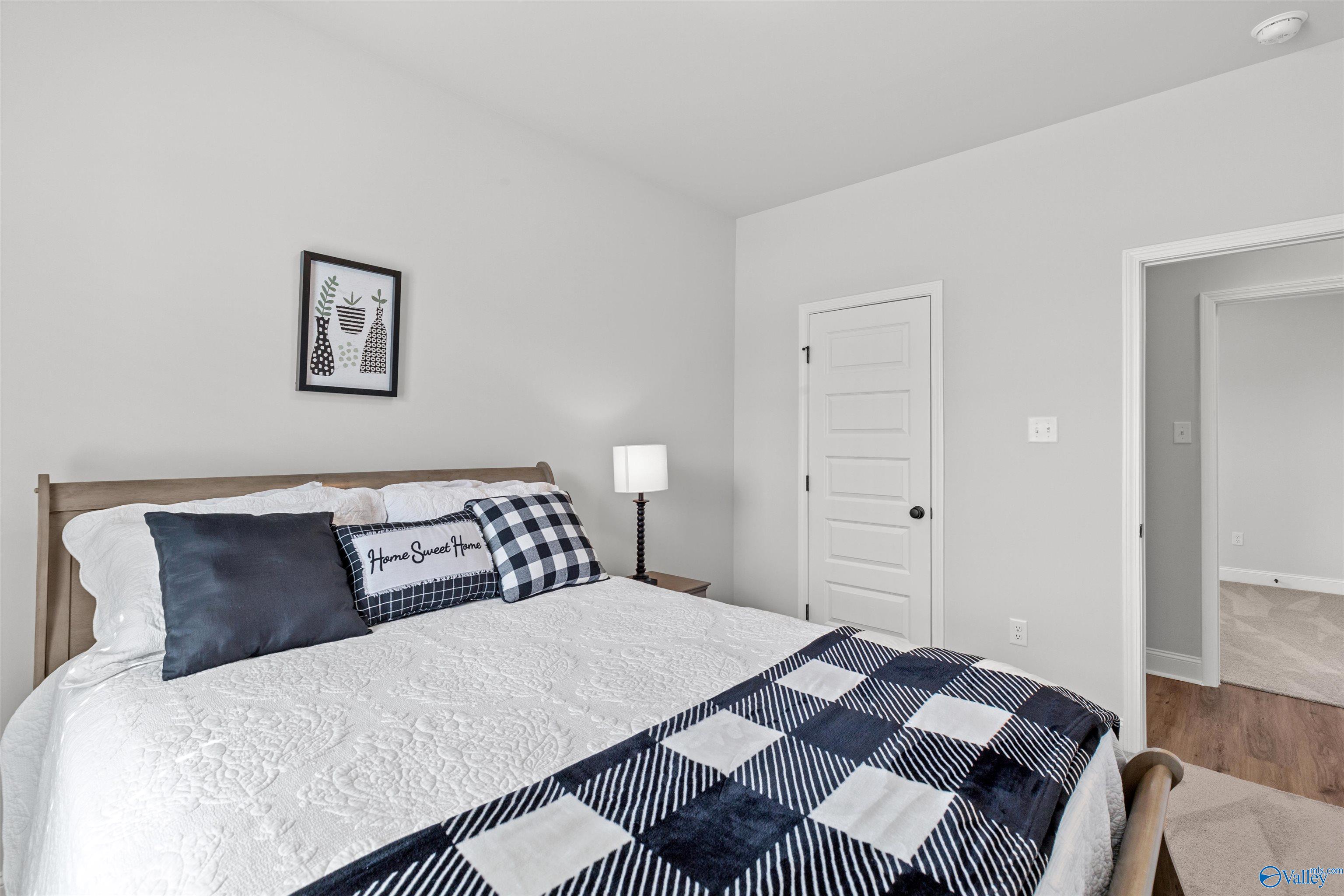 24009 Quints Drive, Athens, Alabama image 35