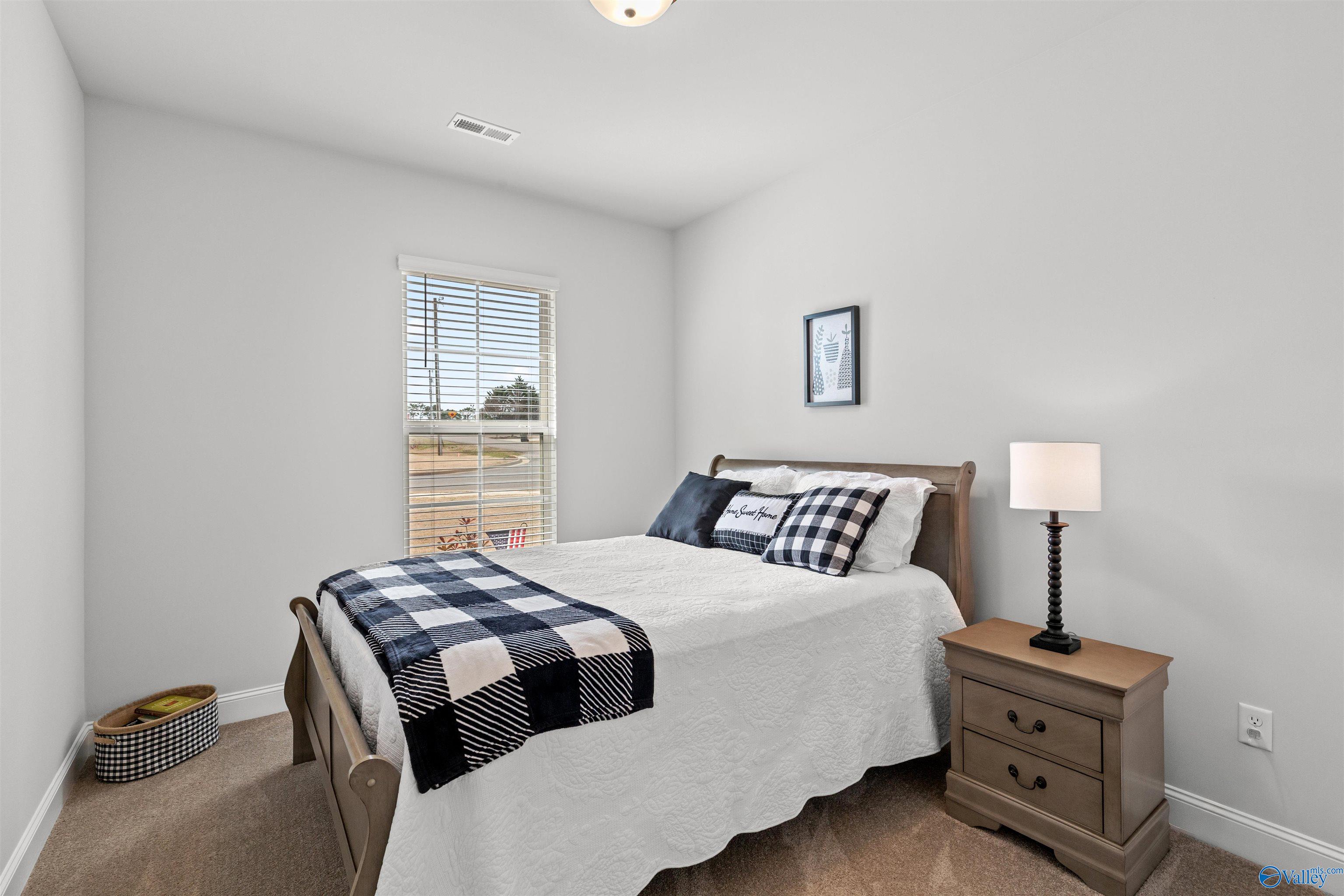 24009 Quints Drive, Athens, Alabama image 34