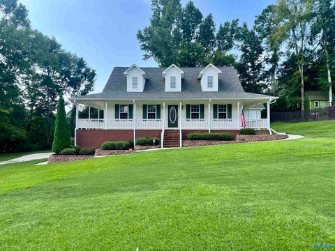 Homes For Sale - 22926 Horseshoe Bend<br/> Limestone County, Athens, AL 35611