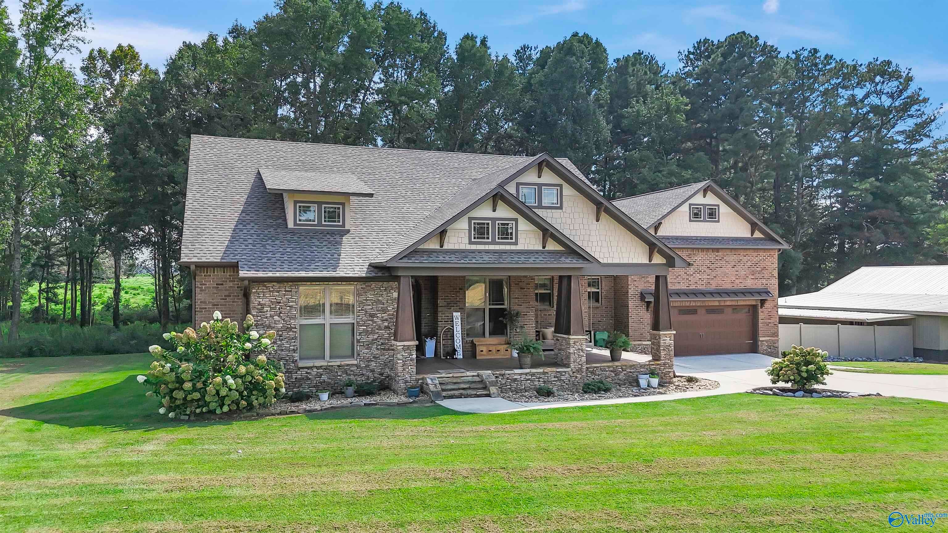 1180 County Road 1693