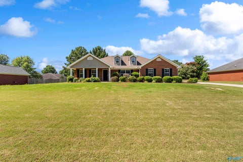 Homes For Sale - 124 Wyeth Drive<br/> Harvest, AL 35749