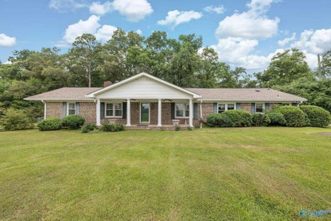 Homes For Sale - 247 Willow Tree Lane<br/> Marshall County, Union Grove, AL 35175