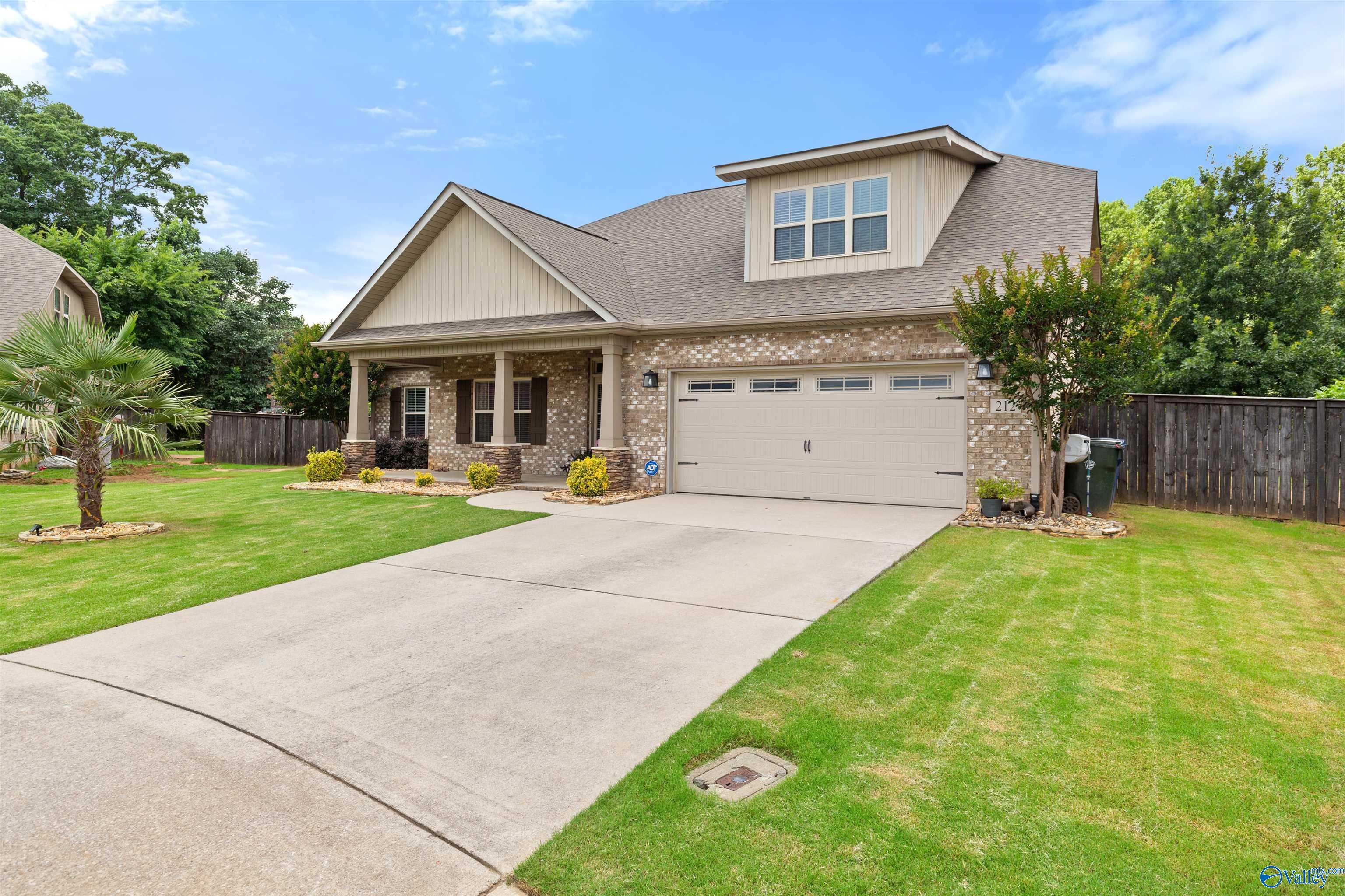 212 Maigold Circle