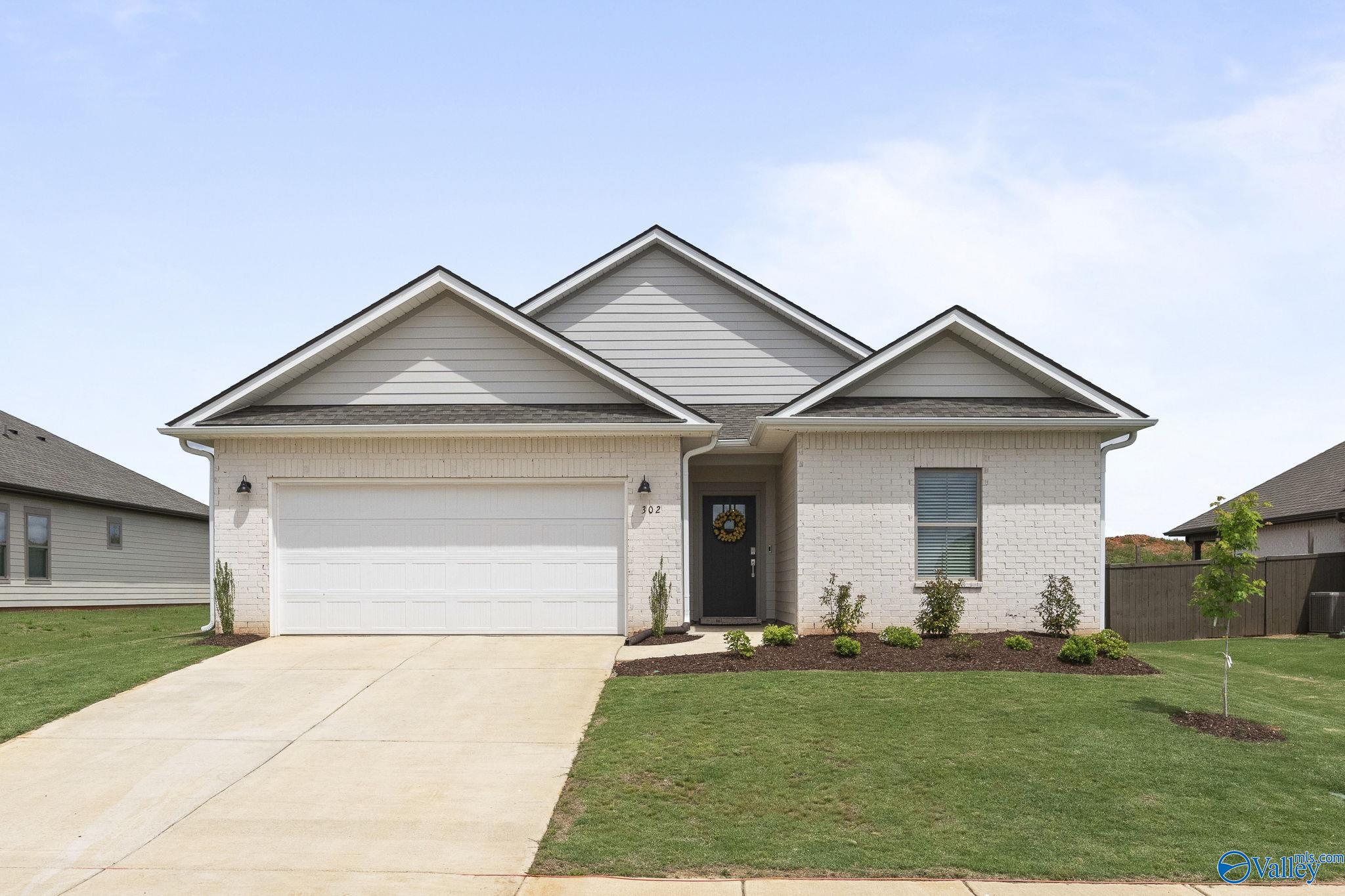 302 Shangrila Way, Meridianville, Alabama image 1