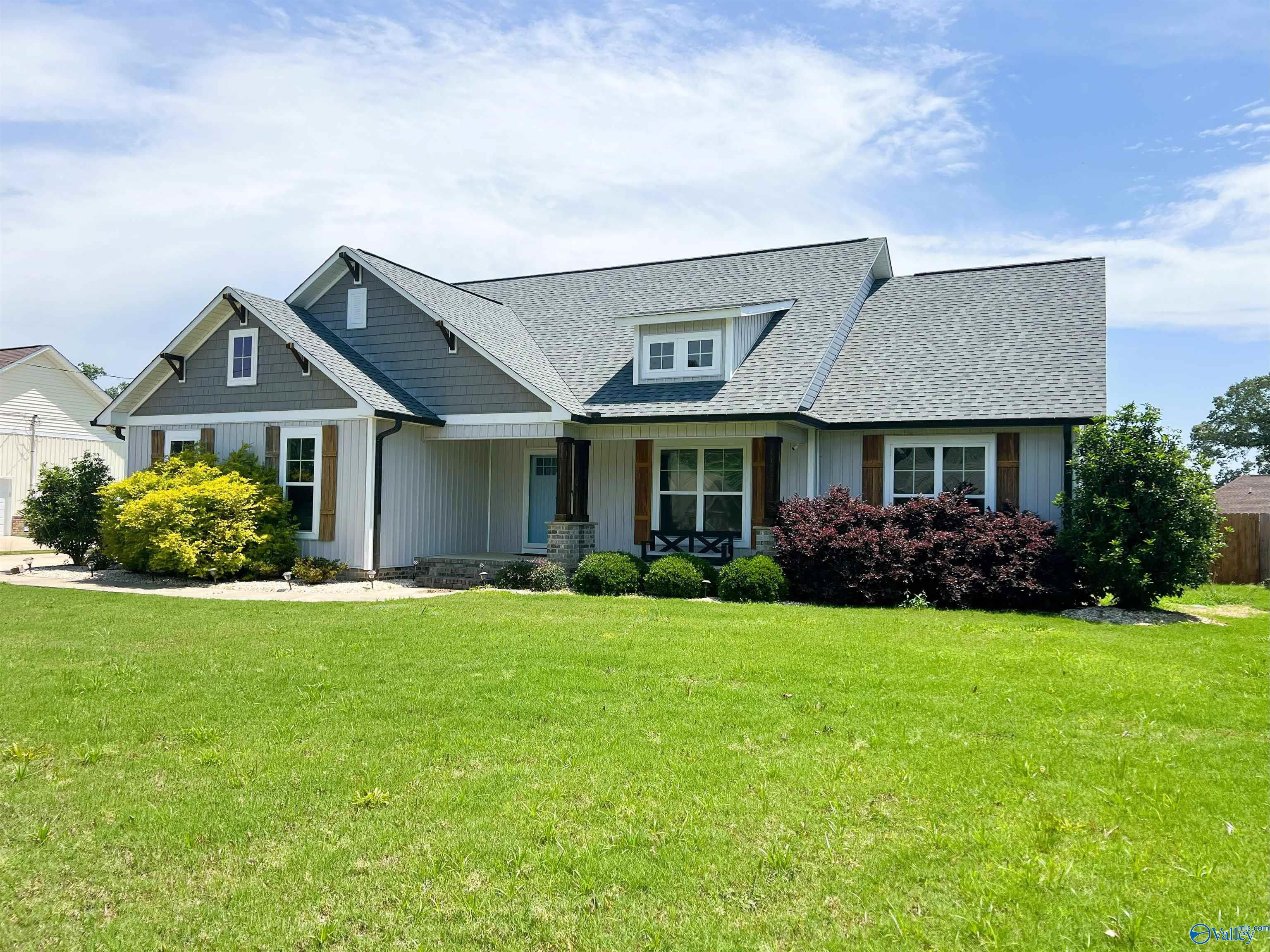 1575 Cottage Lane, Southside, Alabama image 2