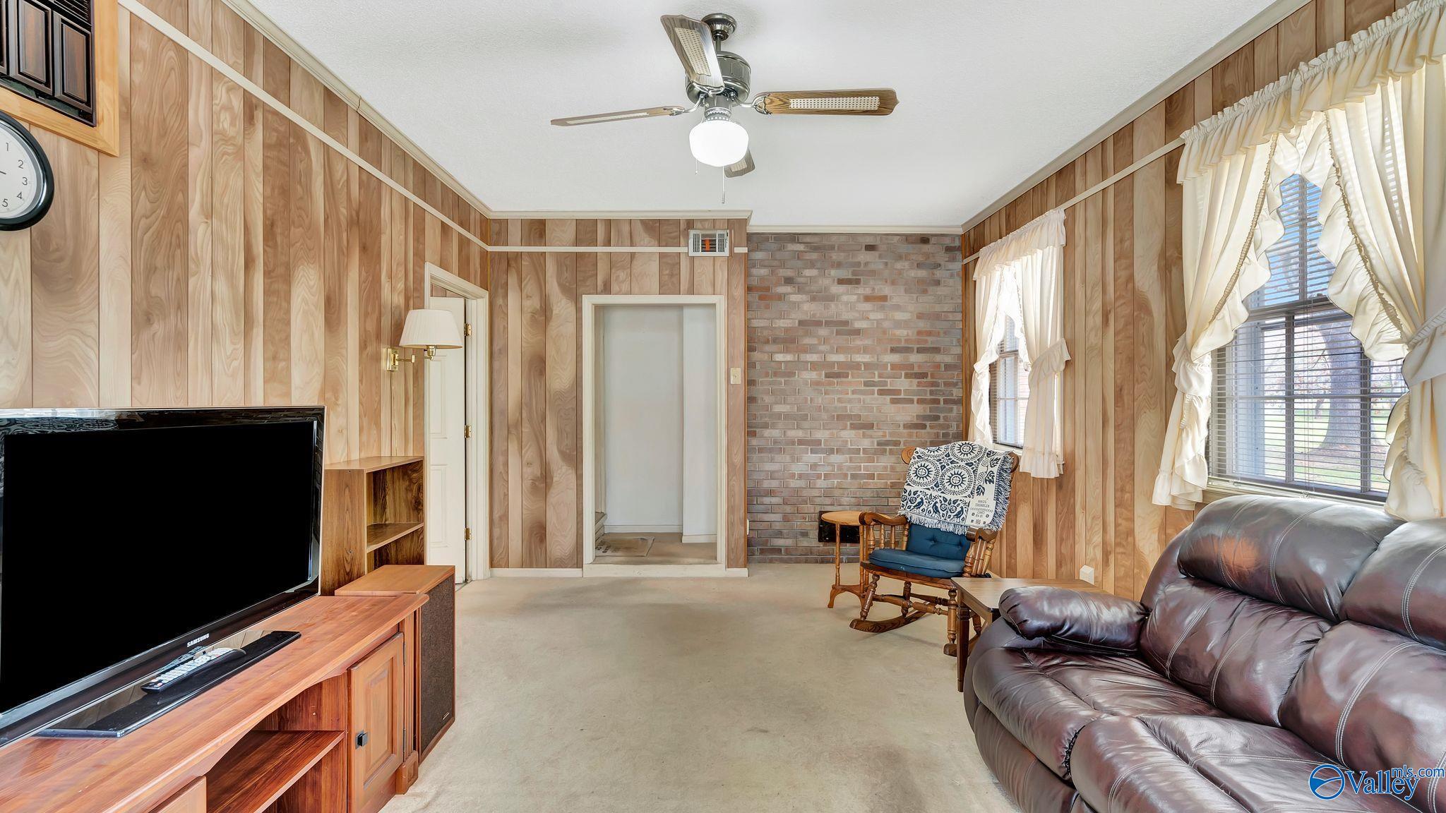 271 Dry Creek Cove Road, Laceys Spring, Alabama image 23