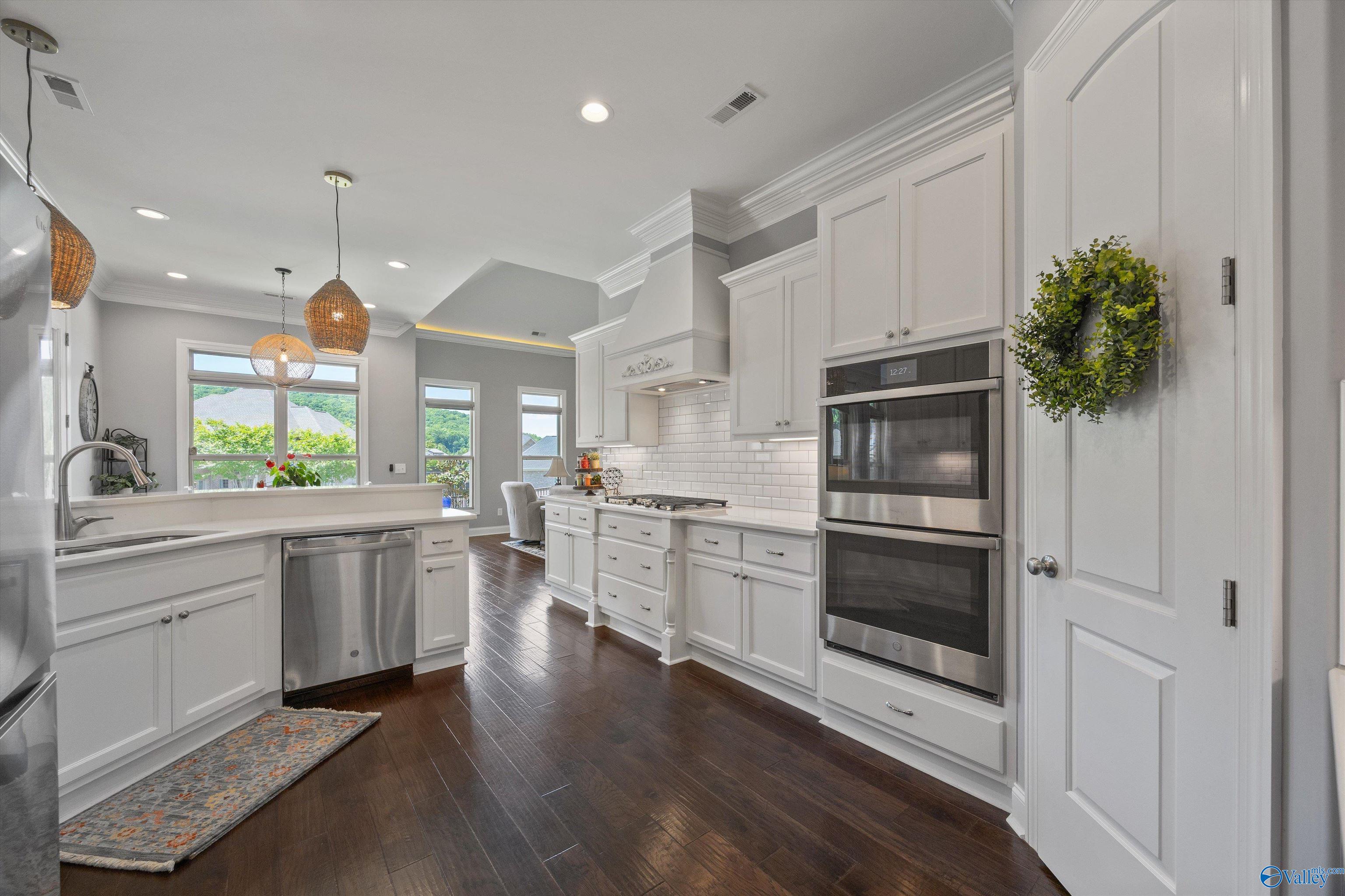 8221 Nantucket Circle, Owens Cross Roads, Alabama image 15