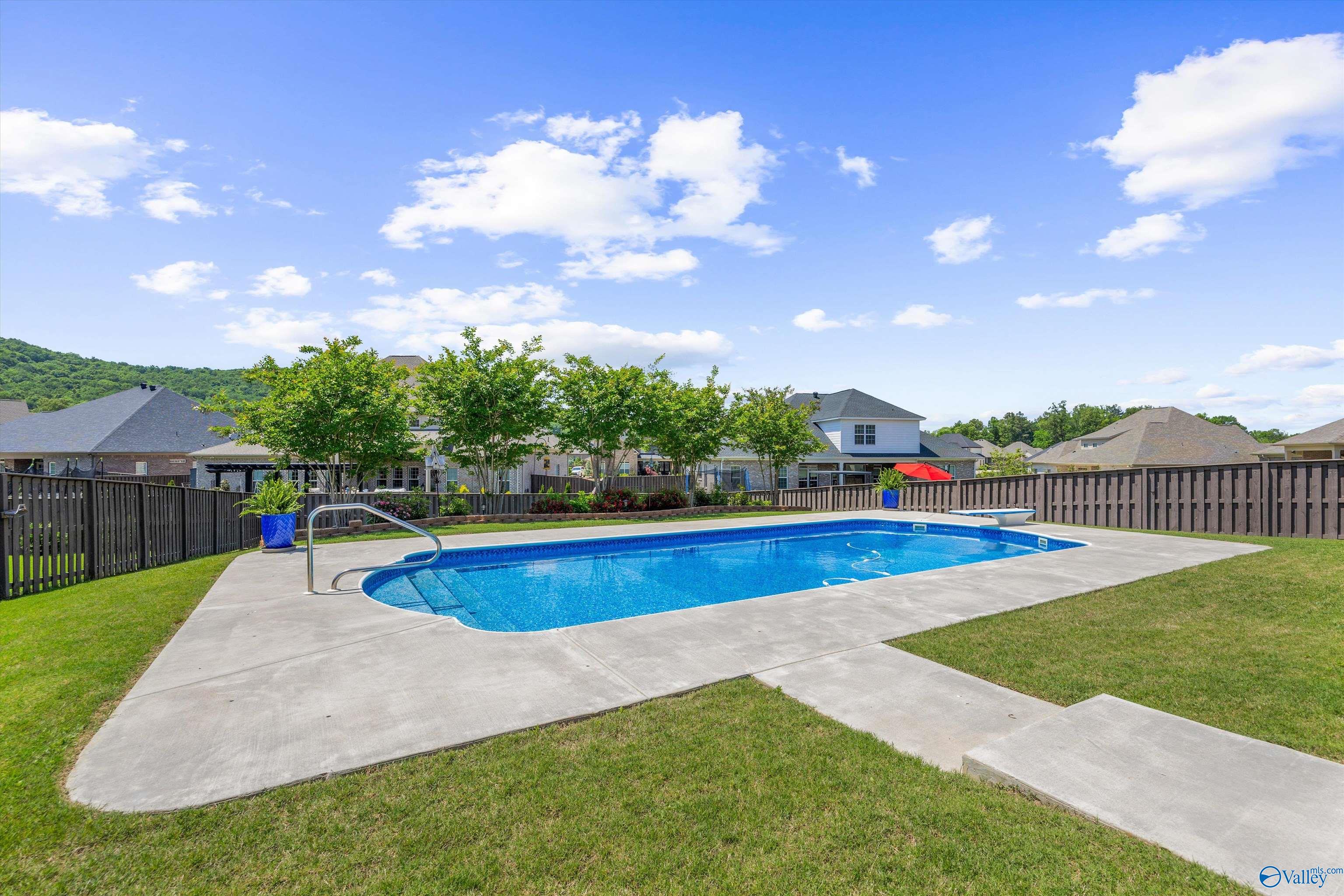 8221 Nantucket Circle, Owens Cross Roads, Alabama image 44
