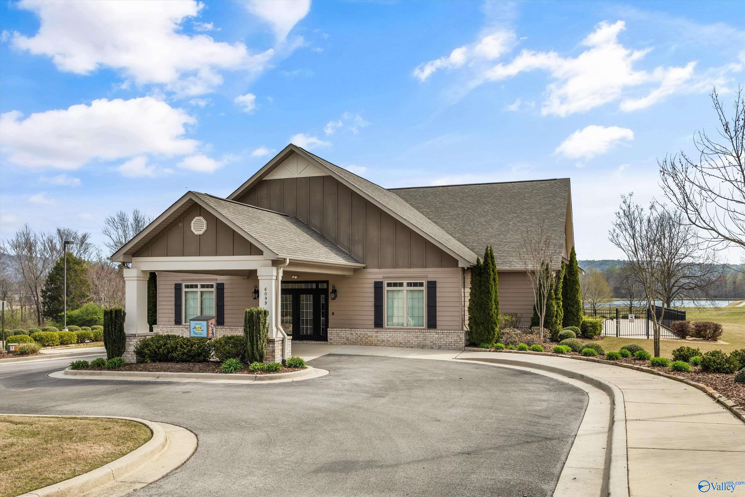 8221 Nantucket Circle, Owens Cross Roads, Alabama image 48