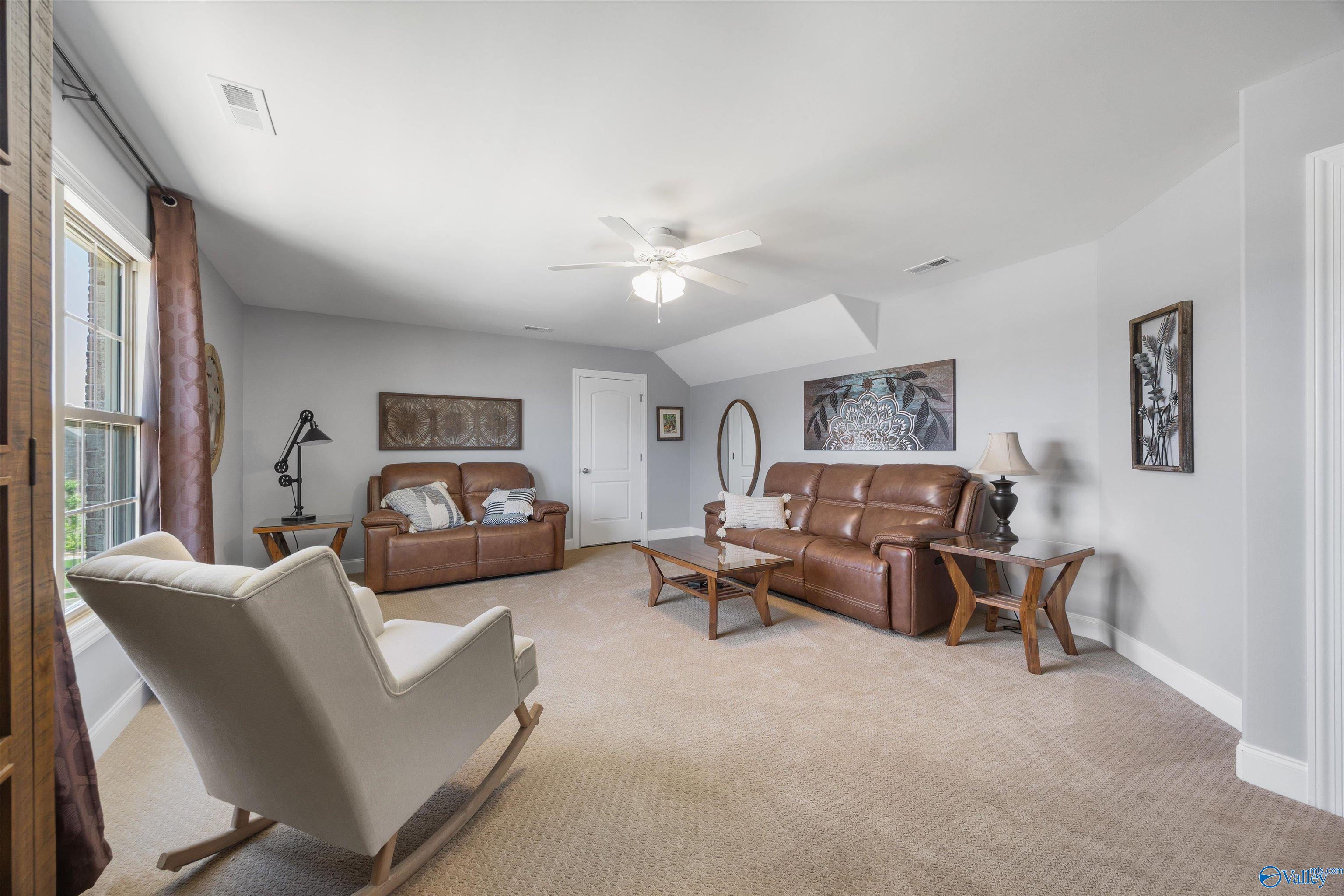8221 Nantucket Circle, Owens Cross Roads, Alabama image 31