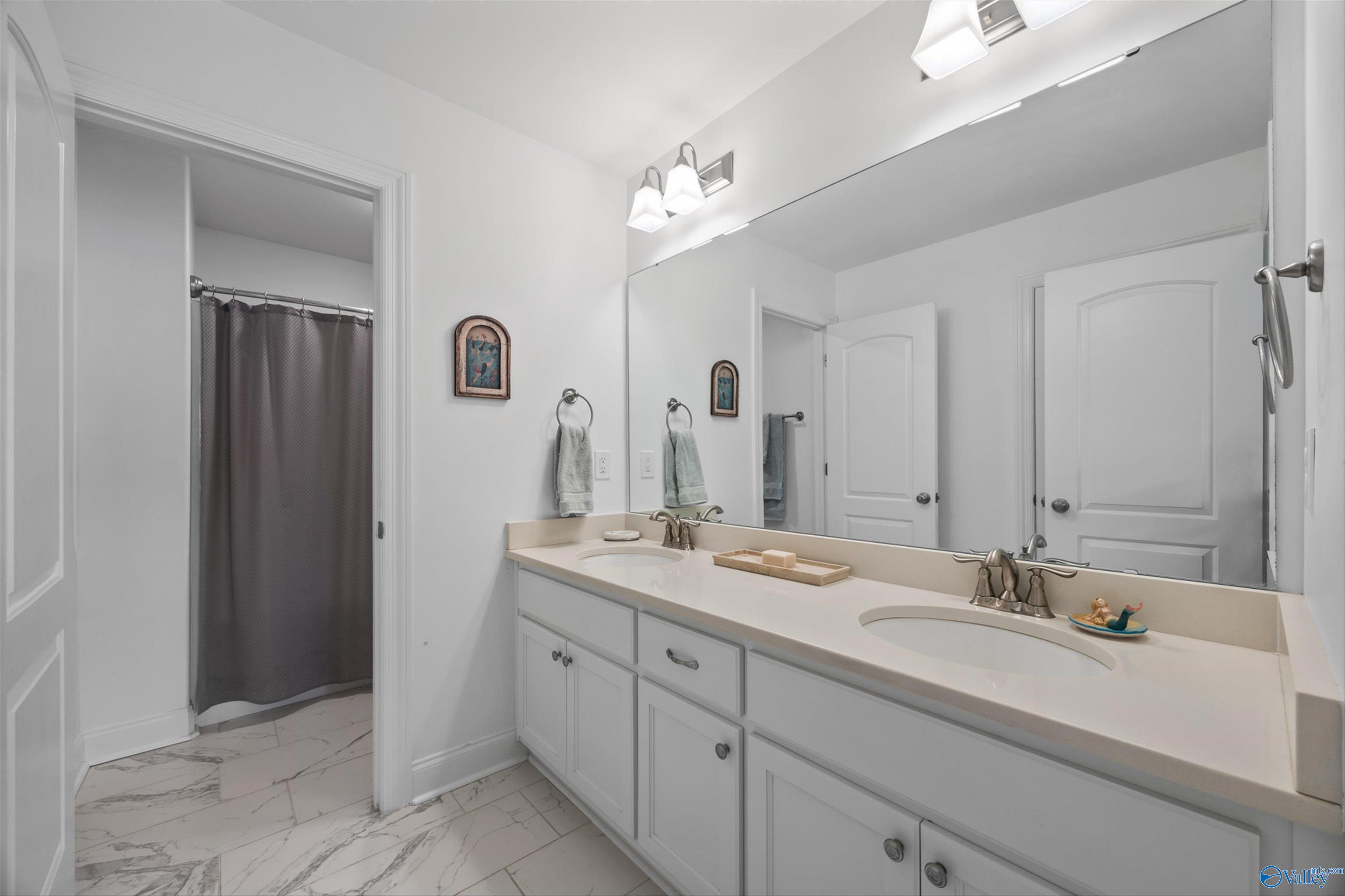 8221 Nantucket Circle, Owens Cross Roads, Alabama image 36