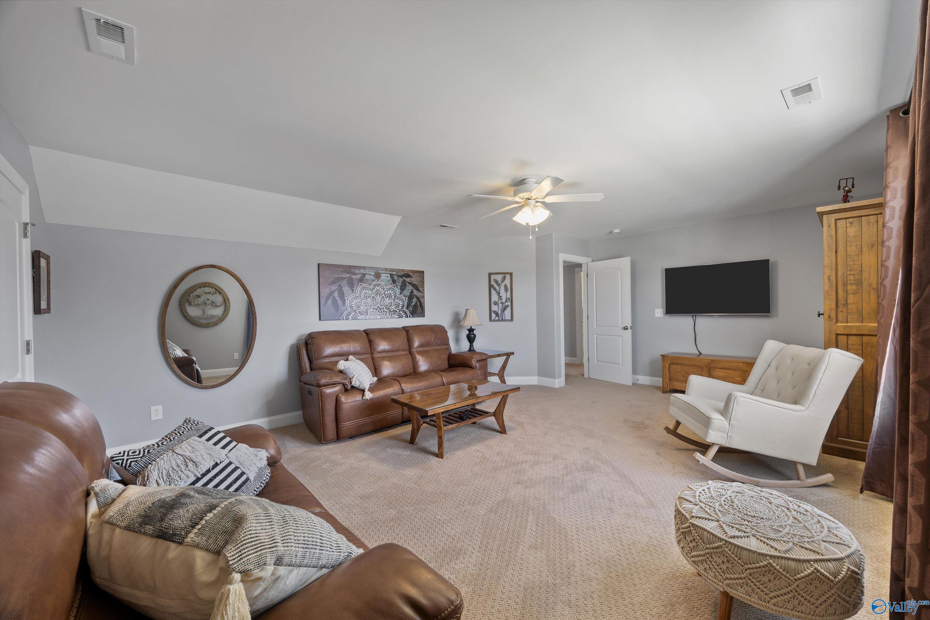8221 Nantucket Circle, Owens Cross Roads, Alabama image 33