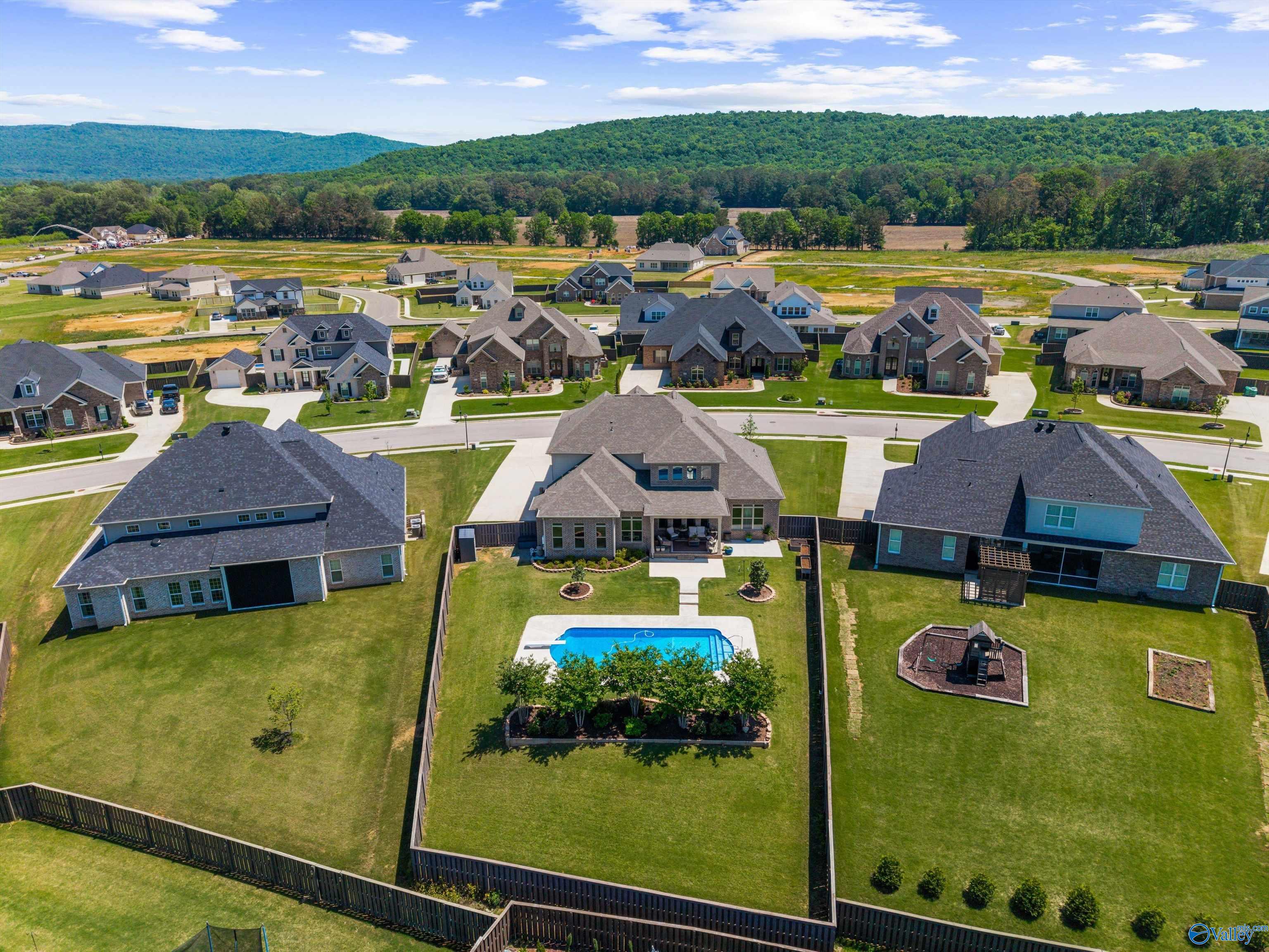 8221 Nantucket Circle, Owens Cross Roads, Alabama image 45