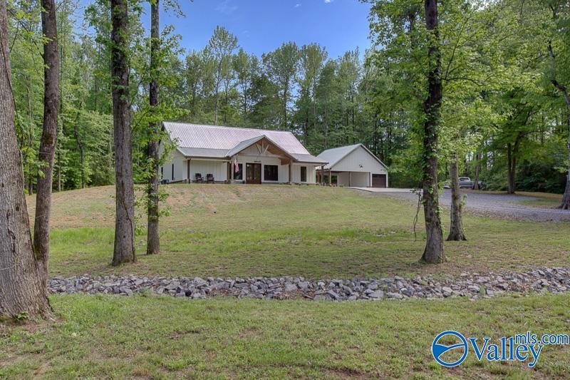 136 Anderson Drive, Guntersville, Alabama image 6