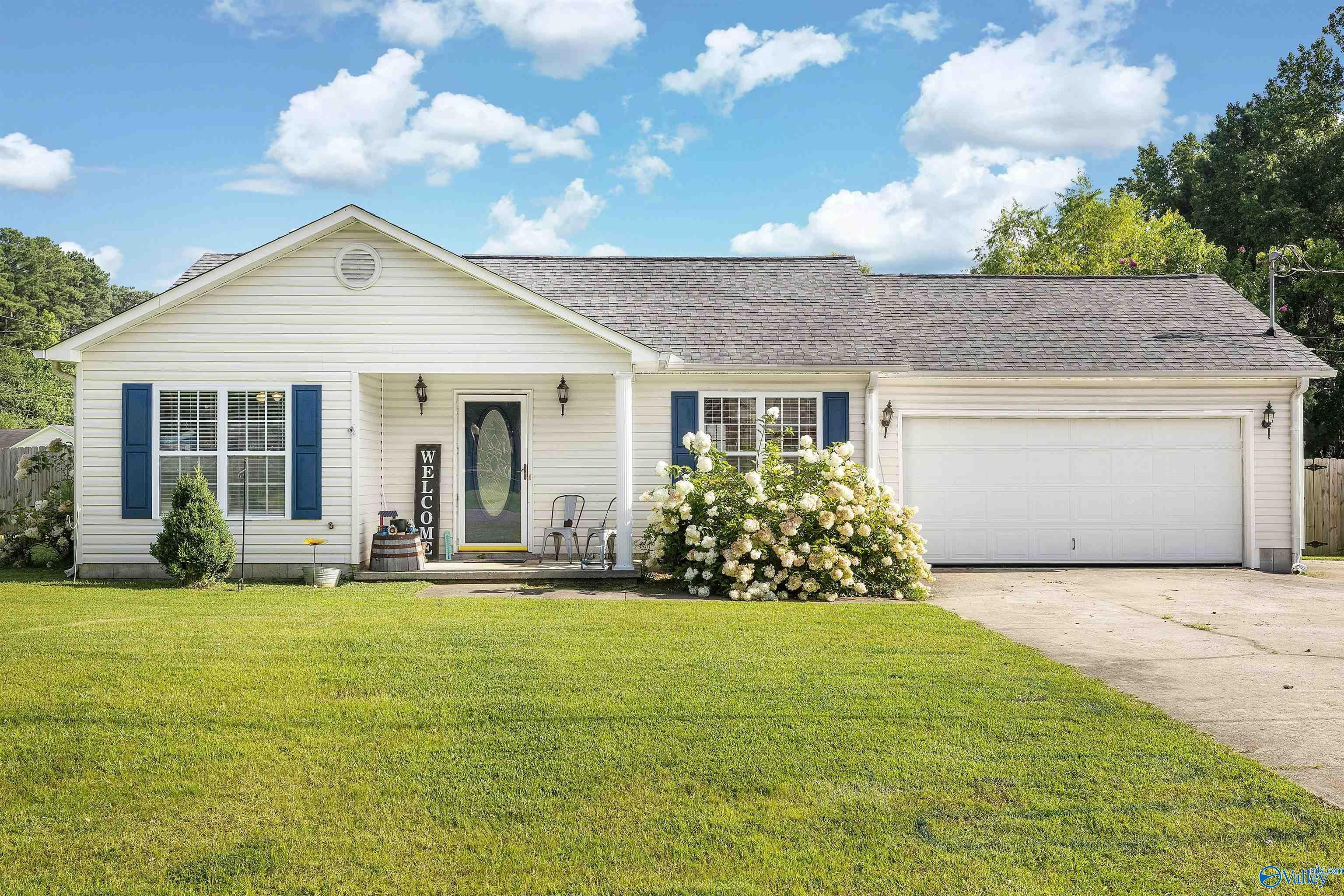 138 Rolling Meadows Road SE
