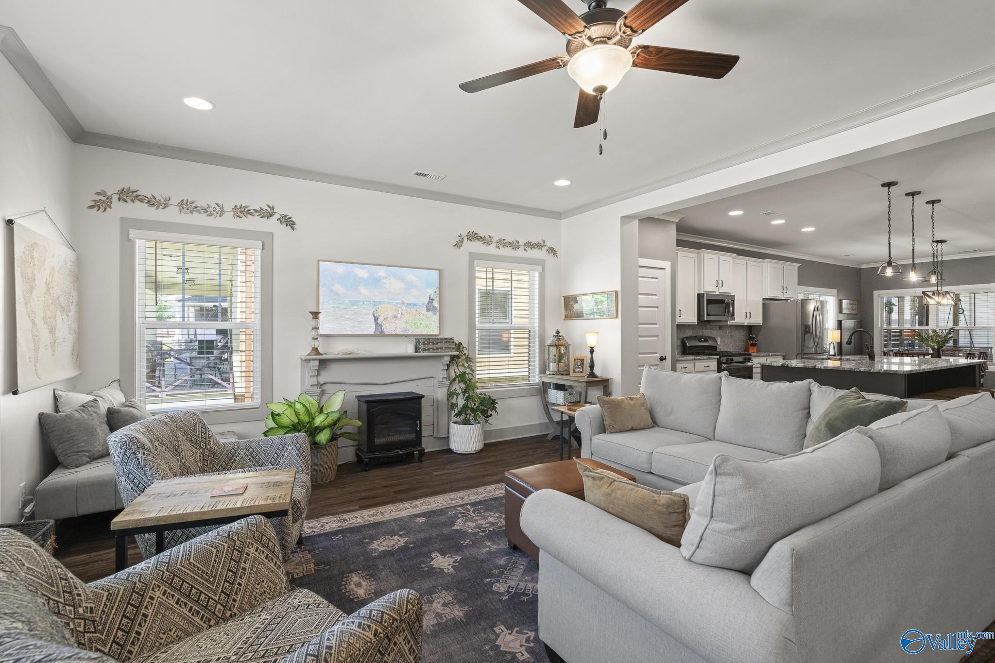 1530 Trek Street