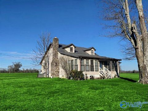 Homes For Sale - 7615 County Road 20<br/> Cherokee County, Leesburg, AL 35983