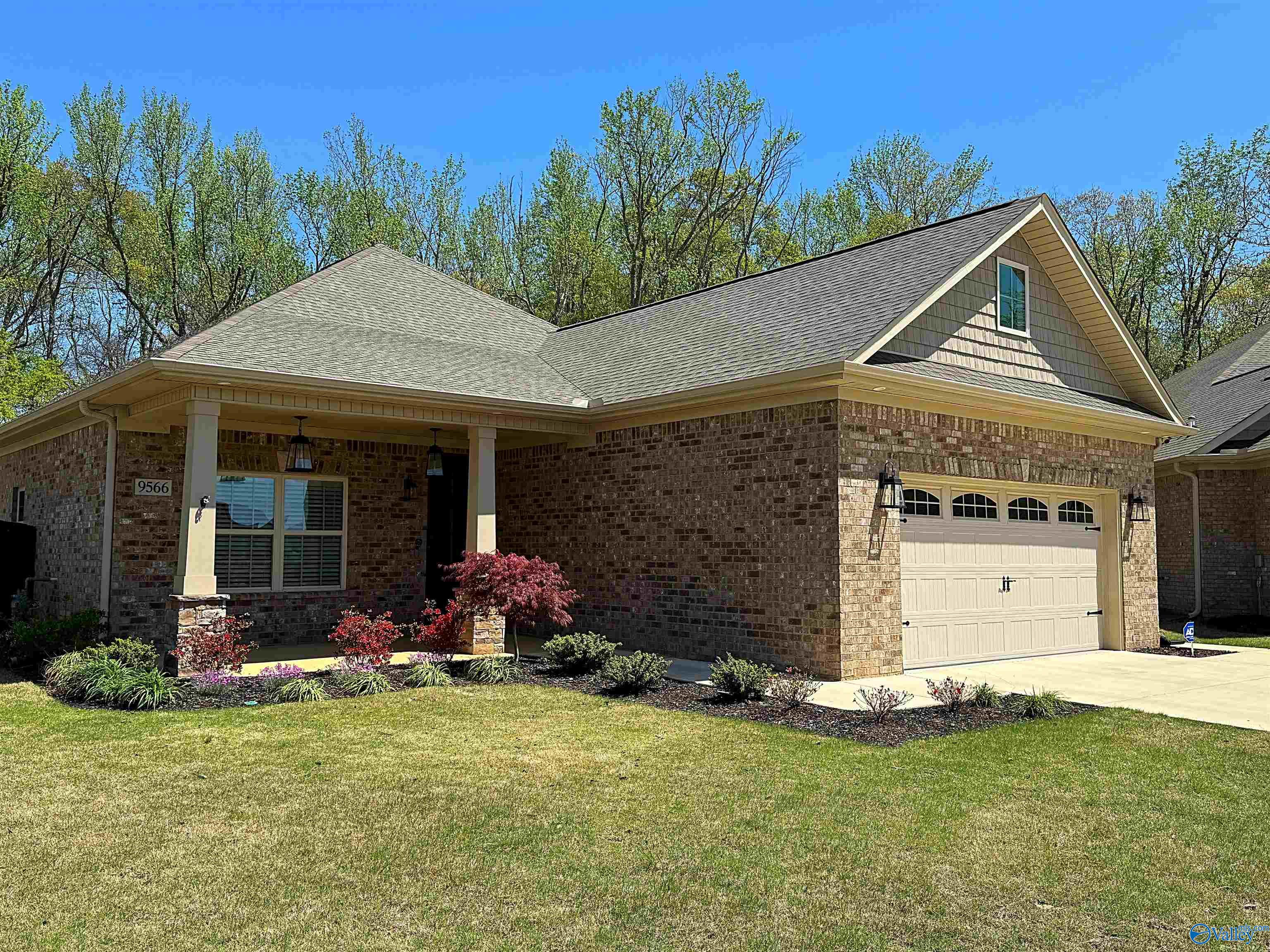 9566 Abington Cove Boulevard, Madison, Alabama image 1