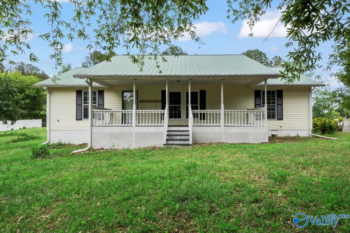 197 Stilwell Drive, Union Grove, Alabama image 1