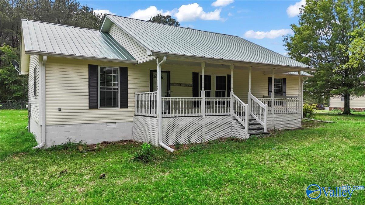 197 Stilwell Drive, Union Grove, Alabama image 2