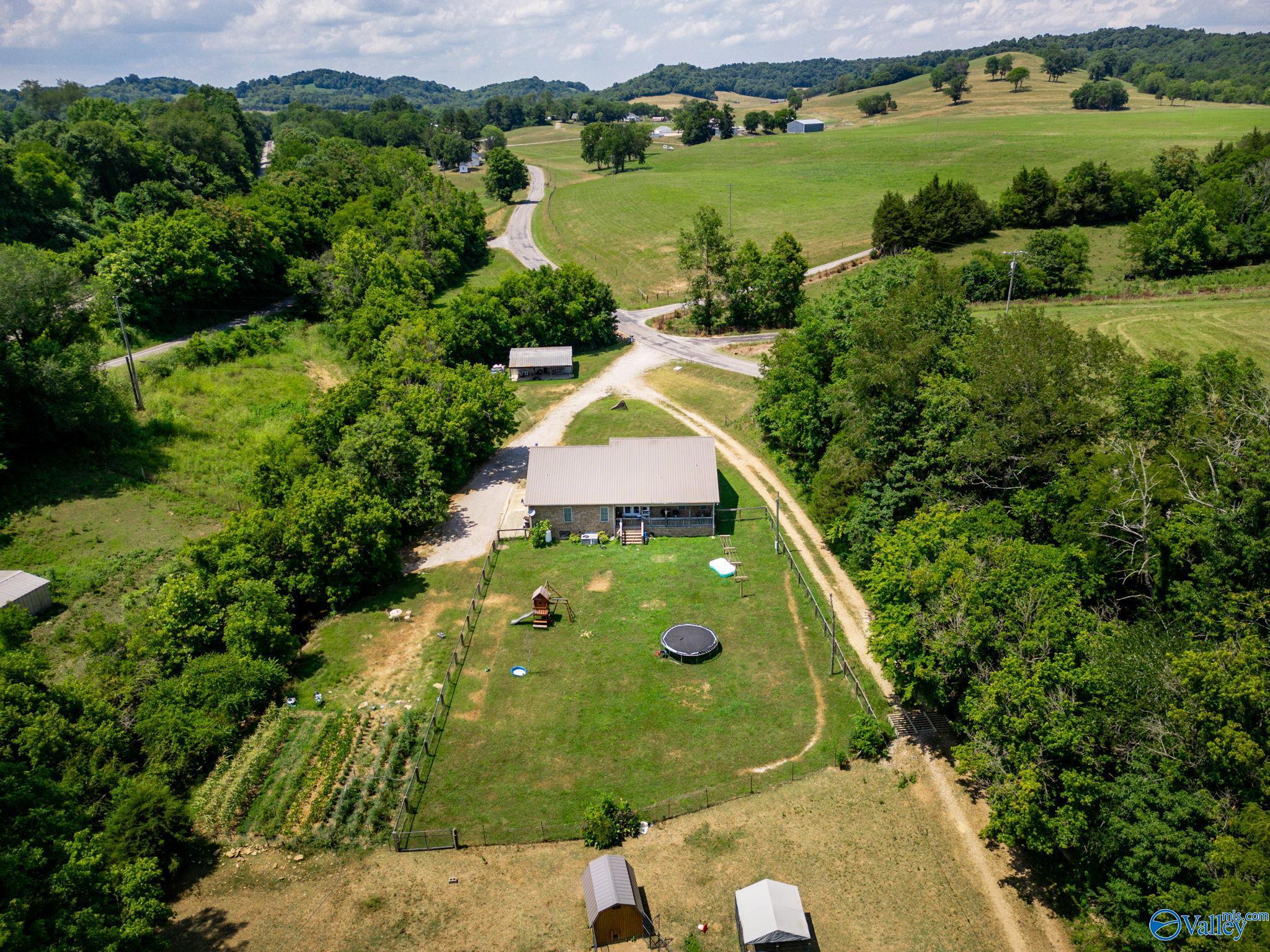 3328 Diana Road, Pulaski, Tennessee image 8