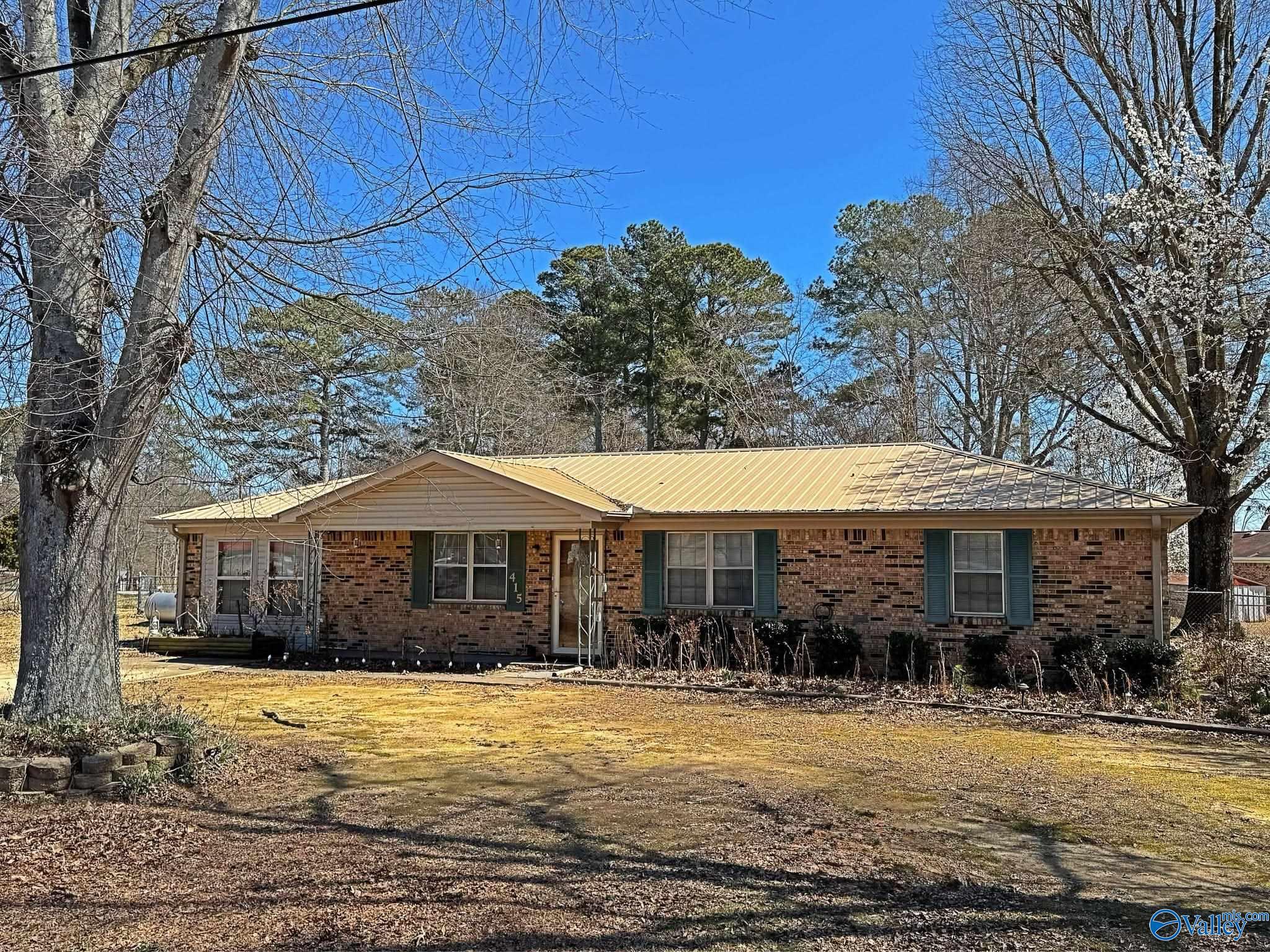 415 Cottonwood Circle, Boaz, Alabama image 1