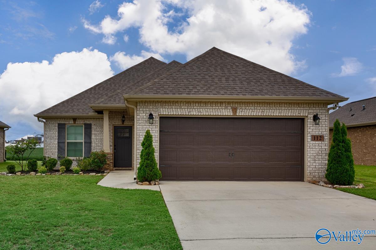 112 Elledge Farm Drive, Hazel Green, Alabama image 2
