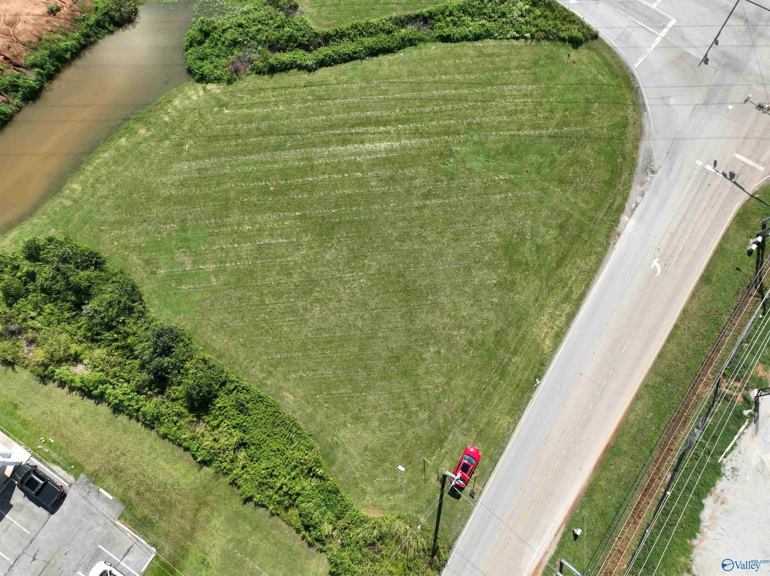 Photo 1 of 10 — 1.6 Acres Jordan Road, Huntsville, AL 35811