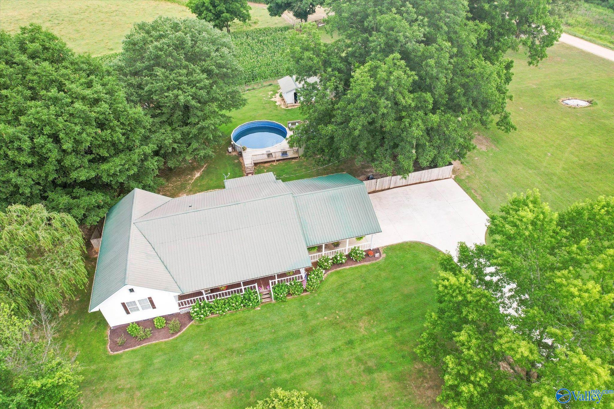 971 County Road 37, Crossville, Alabama image 33
