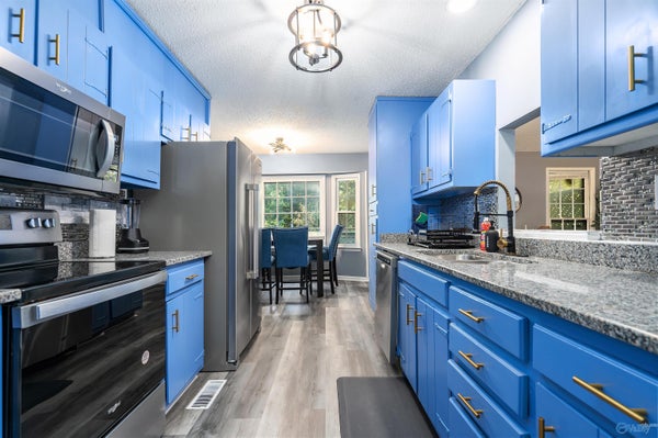 13115 CHANEY THOMPSON RD SE, HUNTSVILLE, AL 35803 - Image 9212ca3b9a6ec708bbb5c2866532a376/12496067