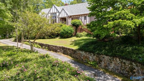 Photo of 33 Sunset Drive, Anniston, AL 36207 (MLS # 21917571)