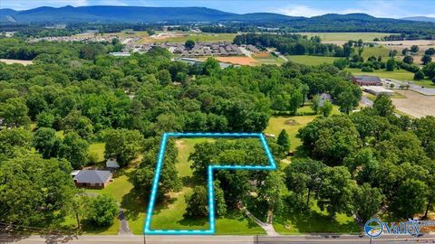Vacant Land For Sale - 6620 Moores Mill Road<br/> Huntsville, AL 35811