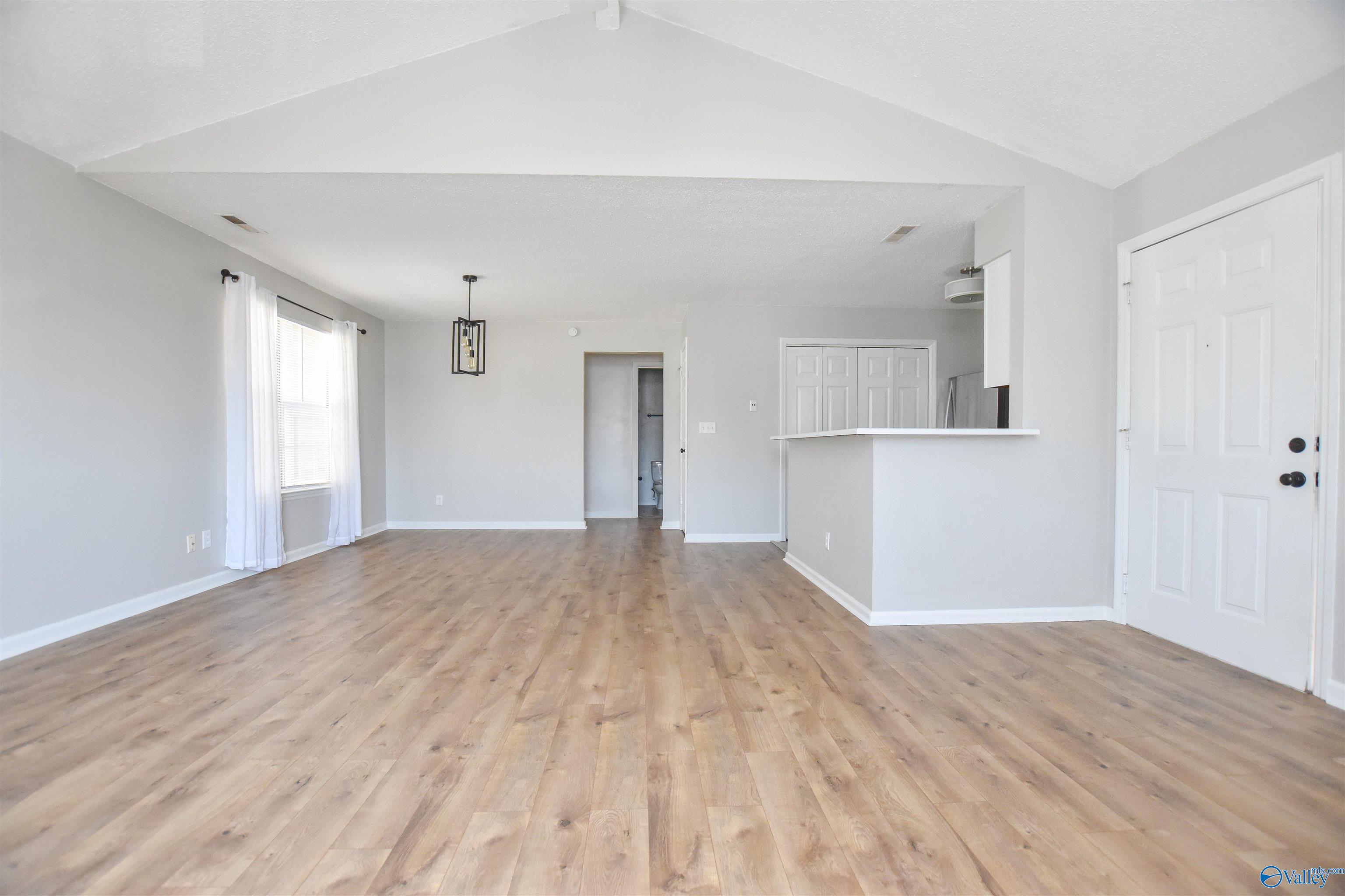 210 Waters Edge Lane 6
