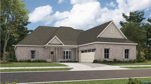 Homes For Sale - 7634 Shaun Leslie Circle<br/> Owens Cross Roads, AL 35763