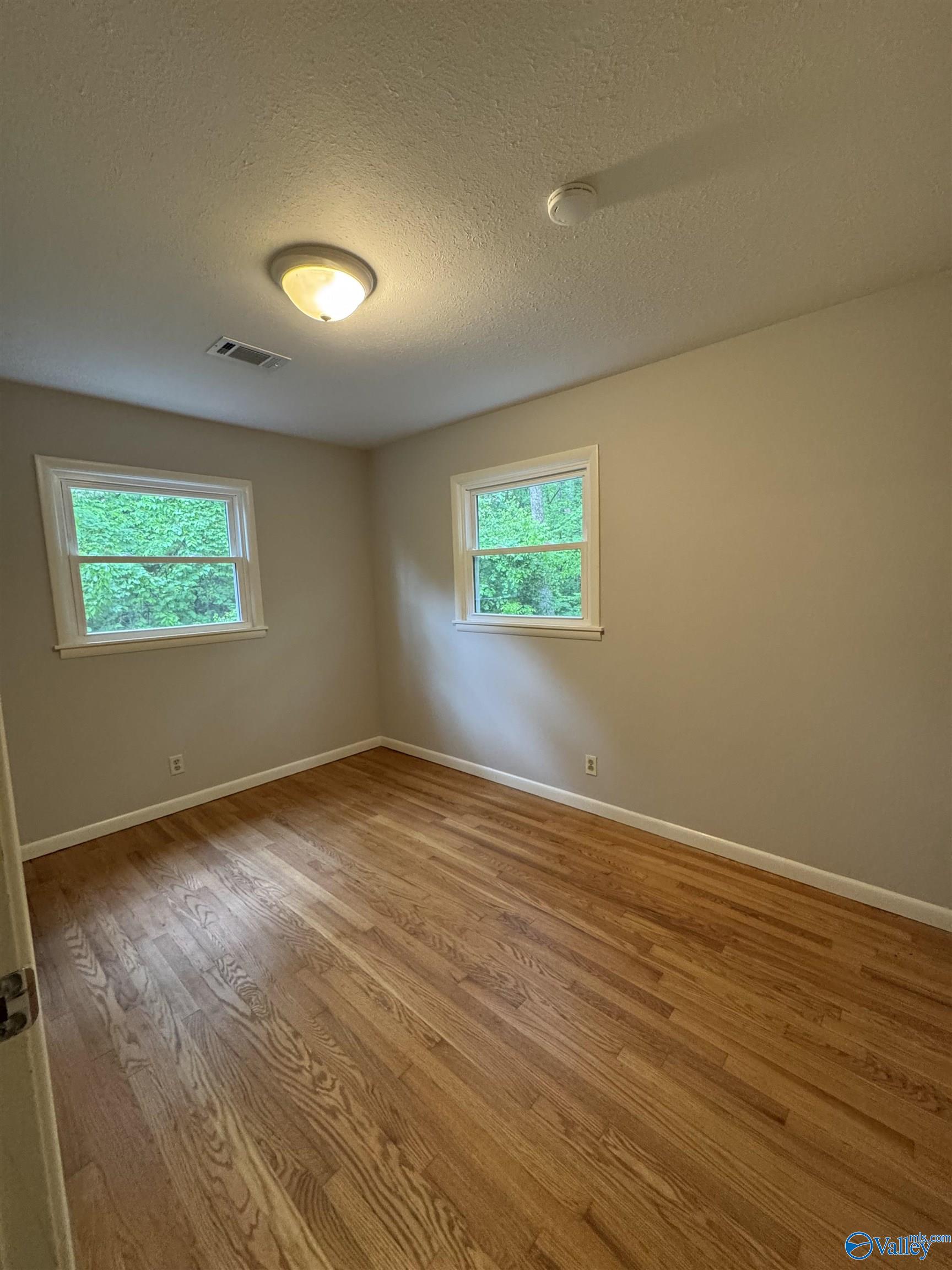 10106 Bluff Drive, Huntsville, Alabama image 18