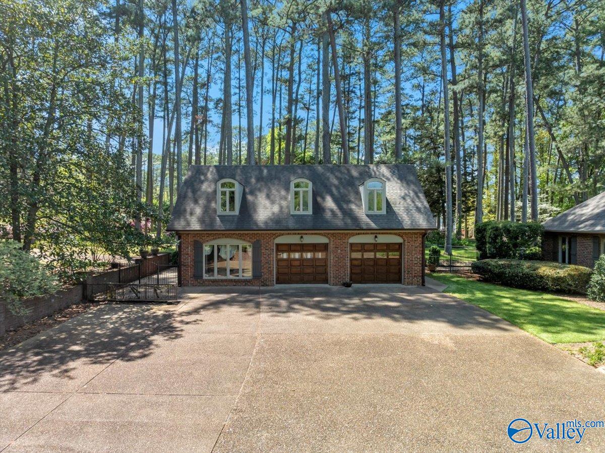 1800 Wyeth Drive, Guntersville, Alabama image 4