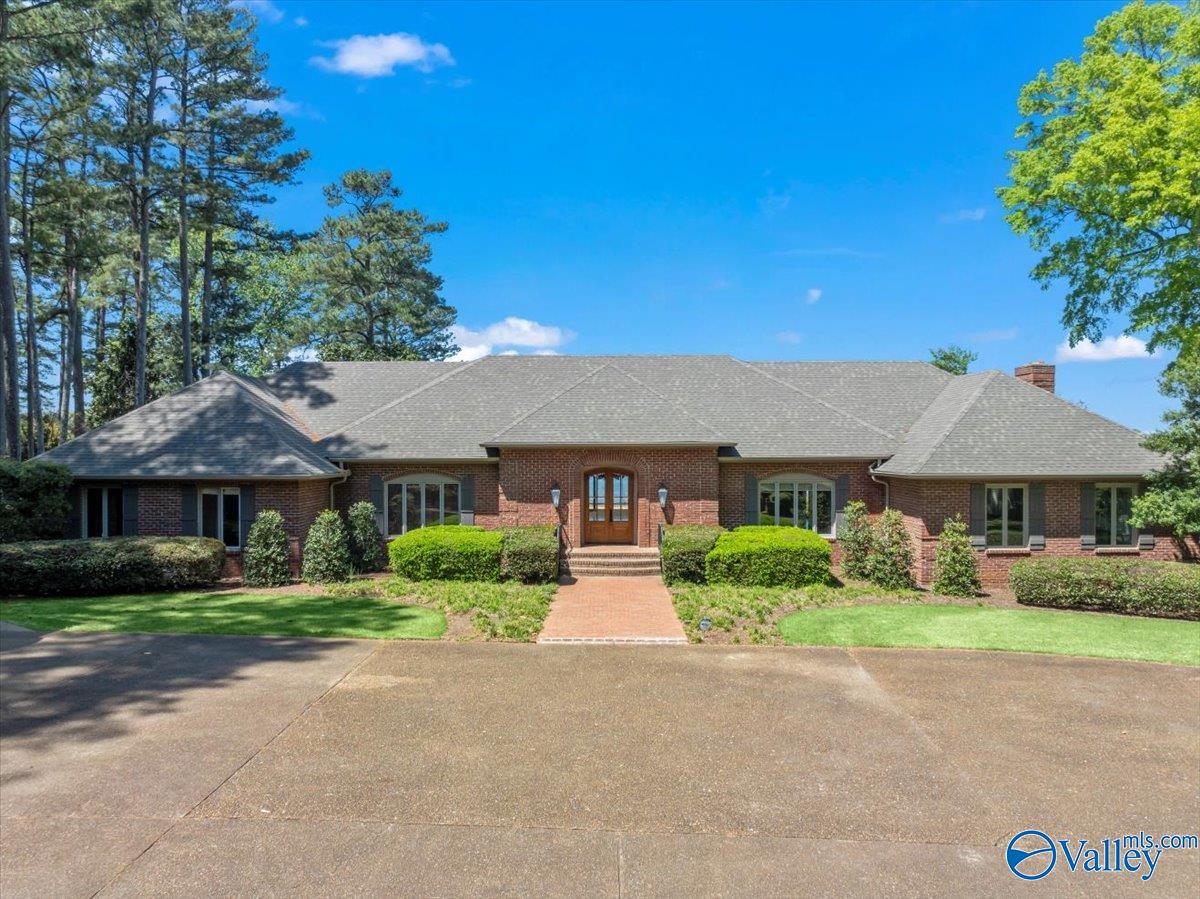 1800 Wyeth Drive, Guntersville, Alabama image 1