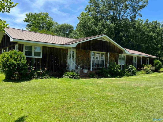 3117 RIDGEWAY DR SW, DECATUR, AL 35603 - Image 929bebab1b488bb29eafd7fc266e4296/1364380659