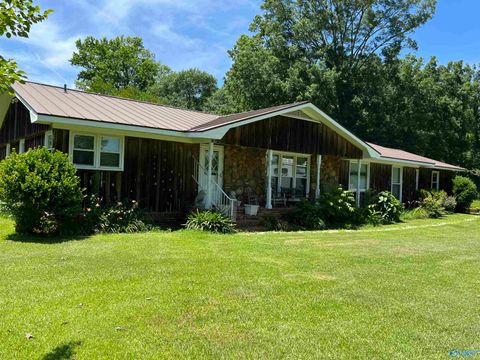 Homes For Sale - 3117 Ridgeway Drive<br/> Decatur, AL 35603