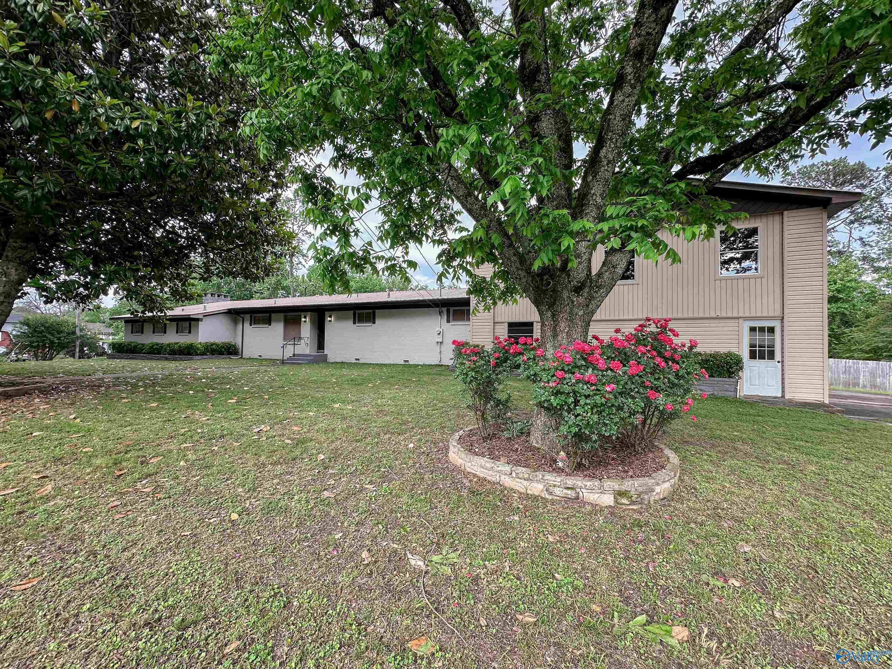 10 NE Brookwood Circle, Arab, Alabama image 4